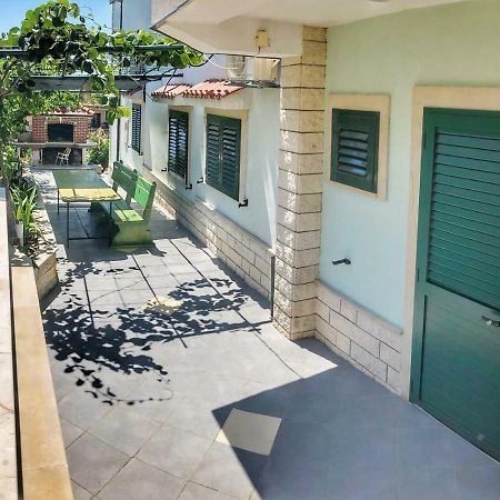 شقة تروغير  في Studio Apartman Noa المظهر الخارجي الصورة